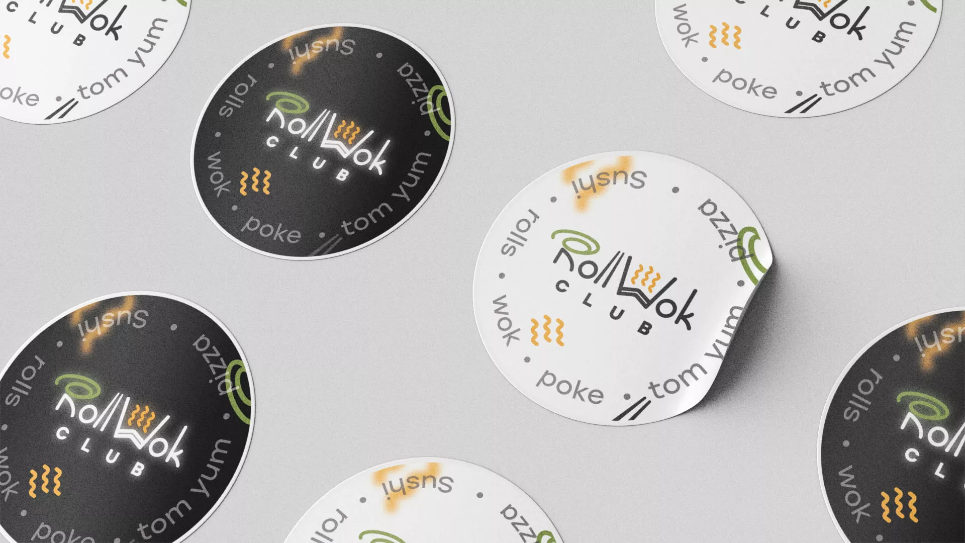 Разработка наклеек для суши-бара «Roll Wok Club» в Северодвинске